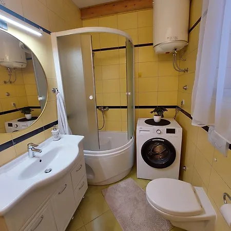 Forest Queen Apartman