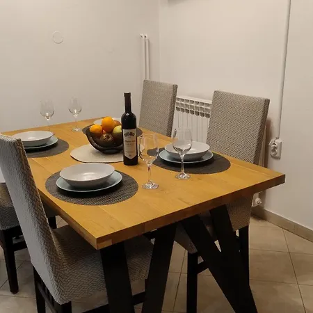 Forest Queen Apartment Pula